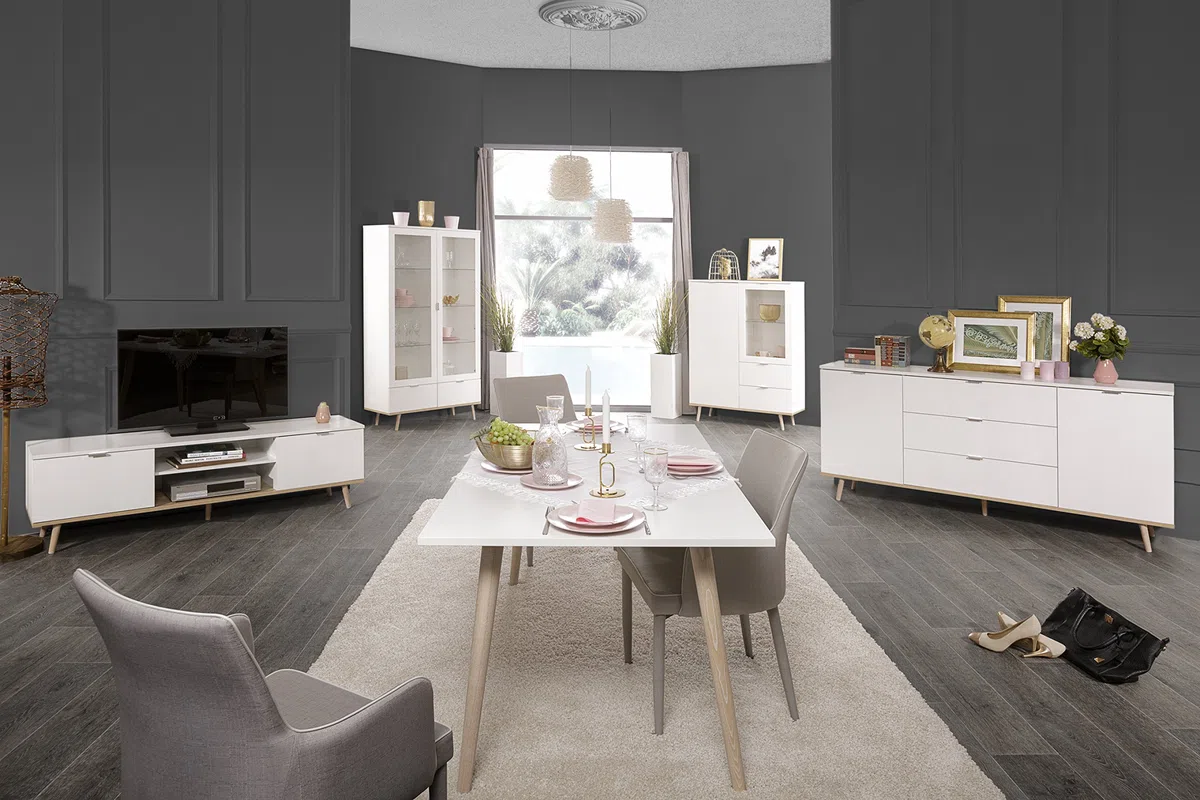 Highboard - skandinavisches Design (B/H/T: ca.: 100 x 140 x 40 cm) Massivholzfüße, verchromte Metallgriffe - made in Germany